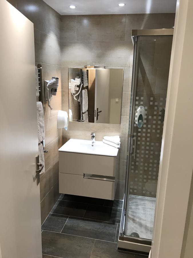Apartamentos Apolo Madrid Eksteriør bilde