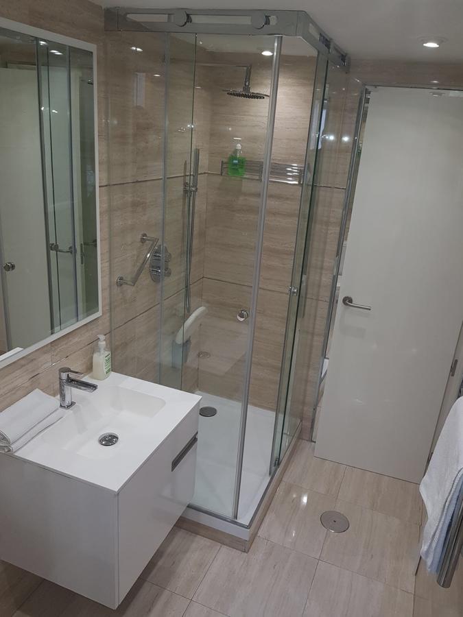 Apartamentos Apolo Madrid Eksteriør bilde