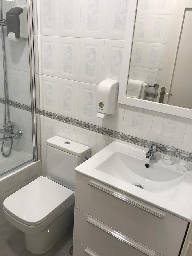 Apartamentos Apolo Madrid Eksteriør bilde